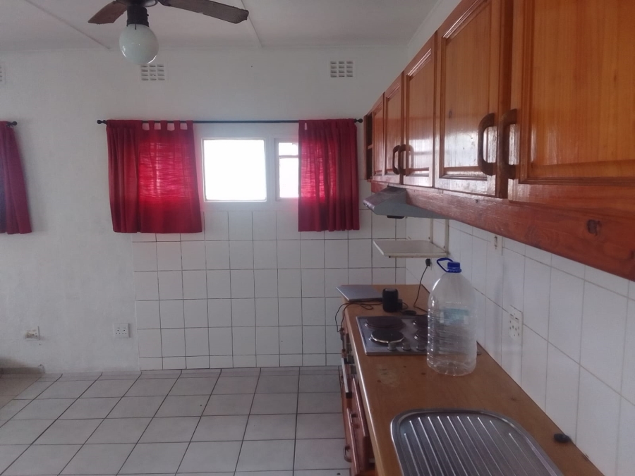 To Let 1 Bedroom Property for Rent in Quigney Eastern Cape